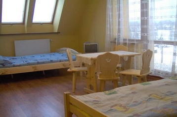 Polonia Privát Kościelisko, Exteriorul